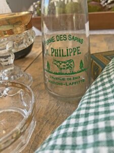 amazing benefits of thrifting vintage jar