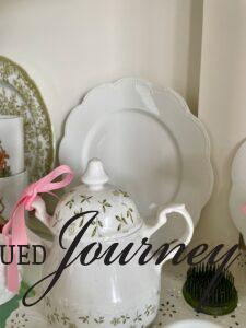 thrifted home decor. environmentally friendly decor from vintage.