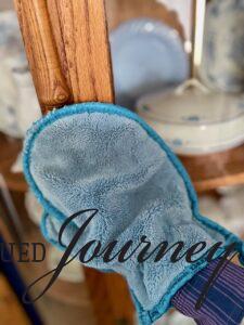 dusting furniture without chemicals using toxin-free cleaning