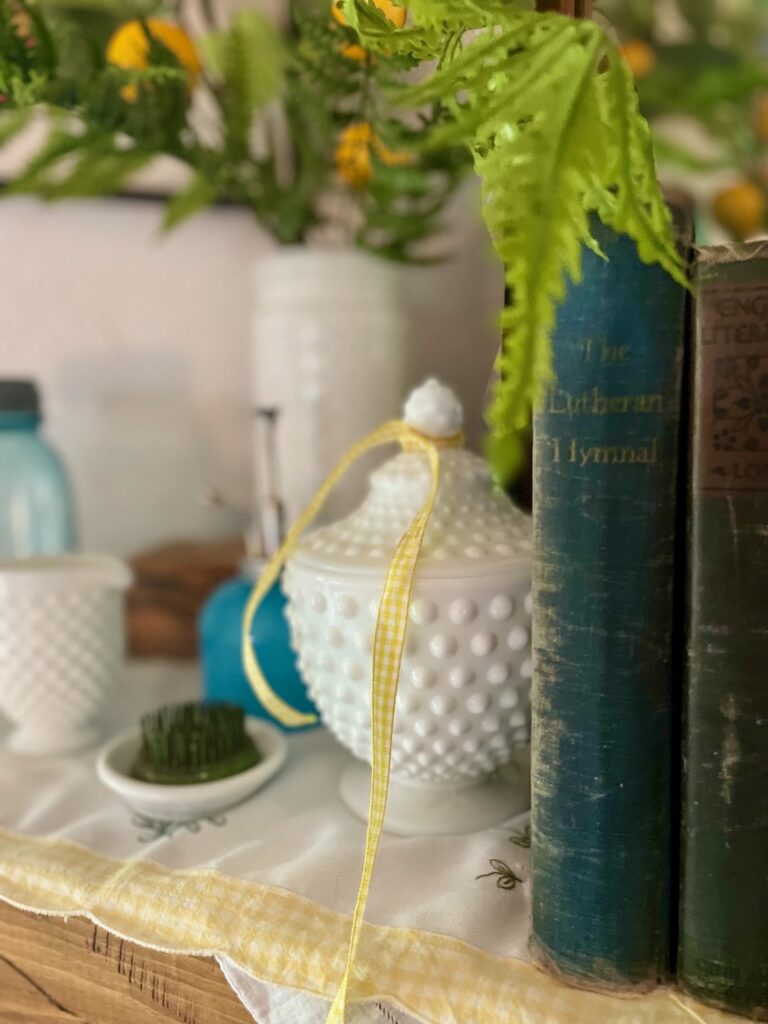 vintage decor shopping guide