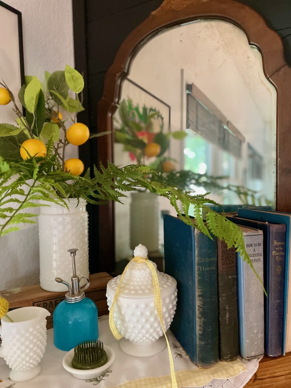vintage and thrifted summer finds ideas for mantel decor