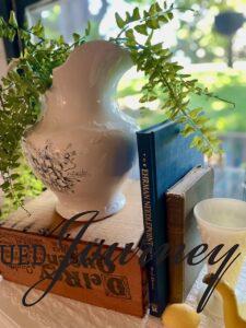 vintage decor ideas for styling pitchers and creamers