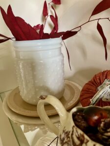 thrifted vintage plates fall decor ideas for living room