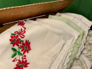 Christmas gift ideas for women from the thrift store
