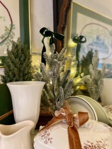 vintage mantel decor 