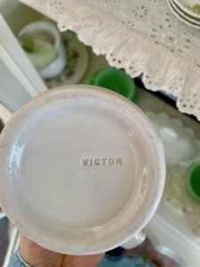 'Victor' restaurantware mug